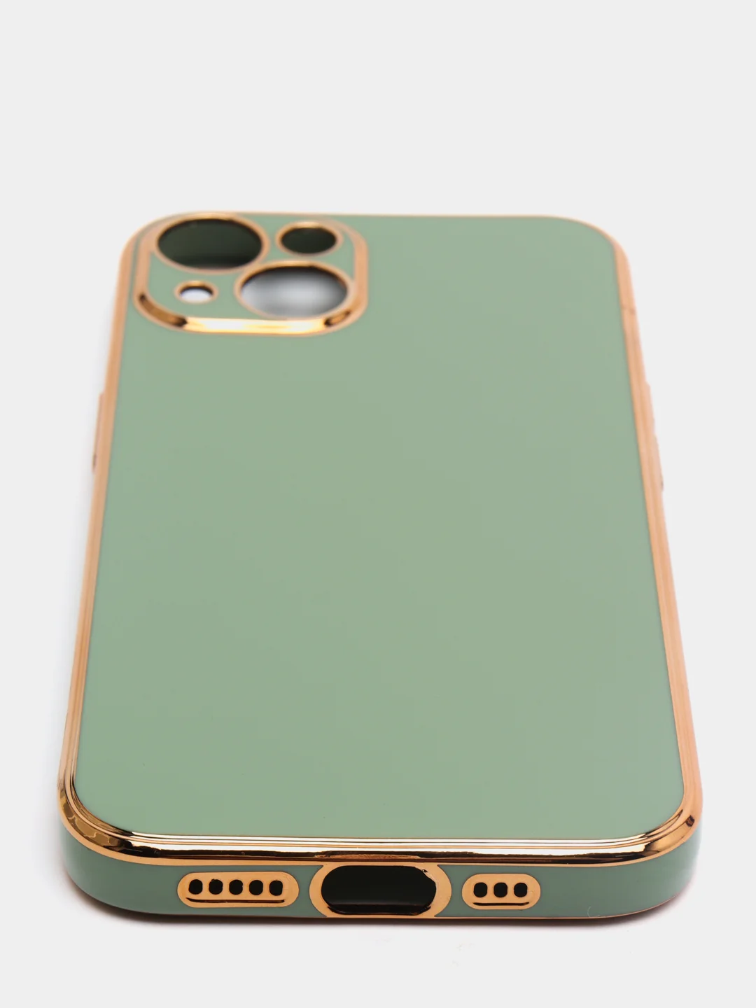 Зеленый чехол для iPhone 13