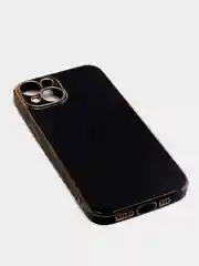 Черный чехол для iPhone 13
