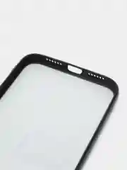 Бежевый чехол на iPhone XR