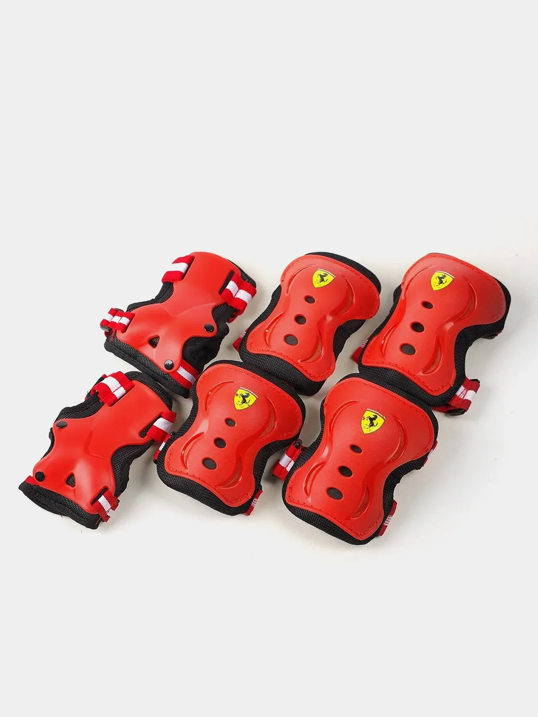 Красный scuderia Ferrari комплект защиты для активных видов спорта (Licensed product)