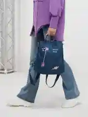 Розовый рюкзак женский