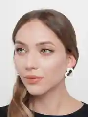 Белый серьги Minimalism "Сердца"