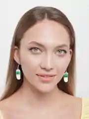 Зеленый серьги шапки, тапки