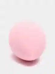 Розовый спонж для макияжа