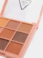 Хаки тени для век