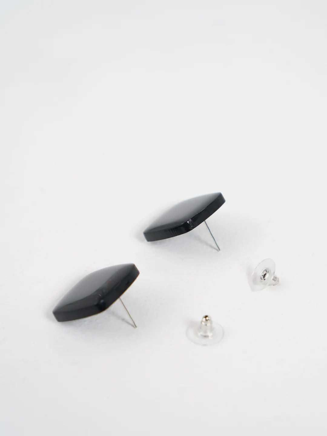 Белый серьги Minimalism "Квадраты"