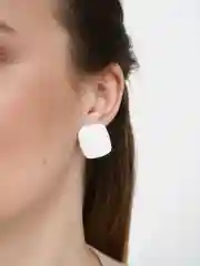 Белый серьги Minimalism "Квадраты"