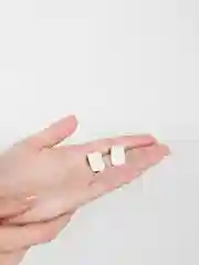 Белый серьги геометрические