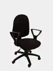 Черный чехол на офисное кресло