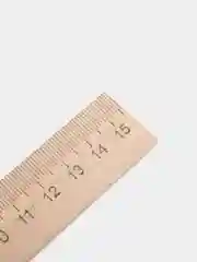 Линейка деревянная школьная 15 см