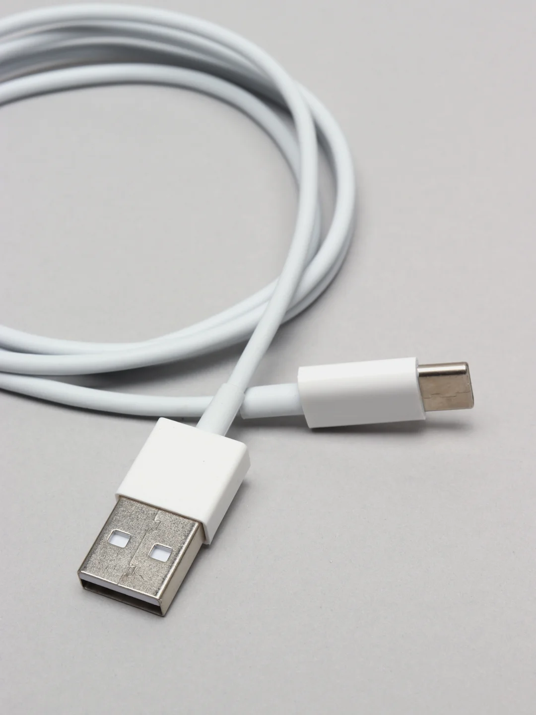 Белый кабель Lightning для iPhone 7, 8, X, 11, 12, 13, iPad, 1 метр, без упаковки