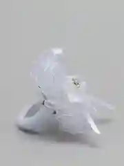 Белый бантик на резинке, фатин