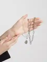 Серебряный цепочка-ожерелье, цепь, сочетание тонких цепочек с массивной цепью, с кулонами Evanfiya
