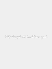 Наклейка на авто "КайфуйПокаМолодой"