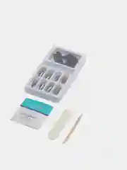 Серый накладные ногти с дизайном