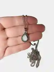 Двойная цепочка с подвеской Лунный камень