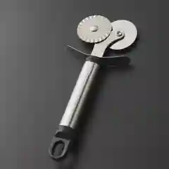 Кухонный нож для теста и пиццы Kitchen Mater, длина лезвия 4 см