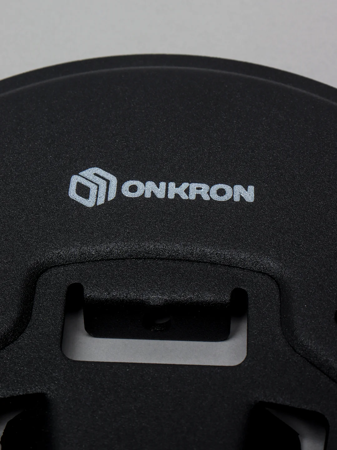 Кронштейн ONKRON M1S для телевизора 17"-43"