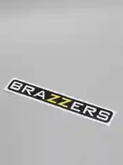 Наклейка на автомобиль "BRAZZERS"