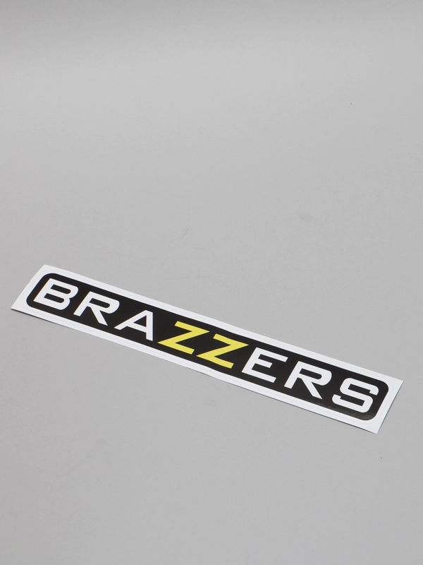 Наклейка на автомобиль "BRAZZERS"