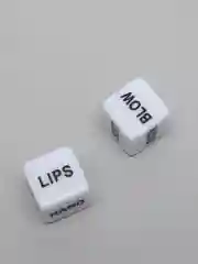 Белый кубики БДСМ