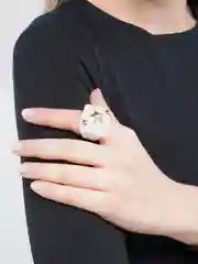 Ледяной кольцо женское акриловое