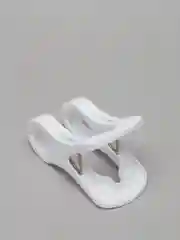 Белый прищепки для белья
