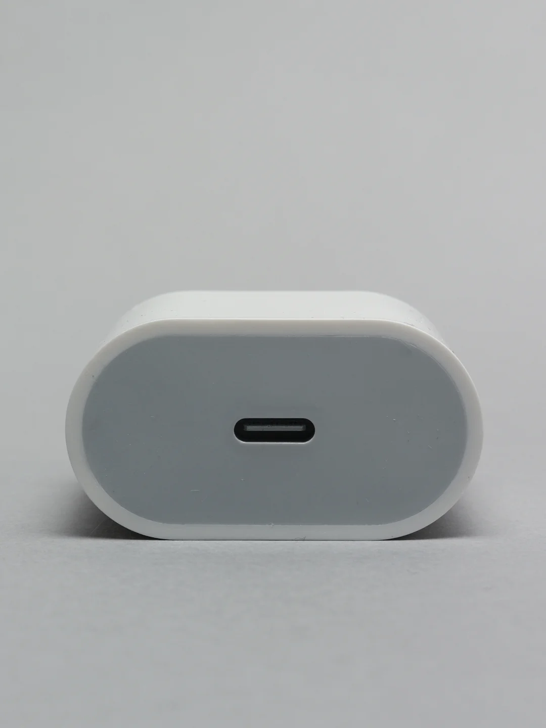 Блок питания для Apple c Type-C c быстрой зарядкой 20W зарядка для айфона блок для айфон