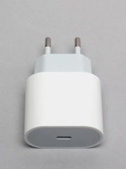 Блок питания для Apple c Type-C c быстрой зарядкой 20W зарядка для айфона блок для айфон