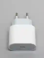 Блок питания для Apple c Type-C c быстрой зарядкой 20W зарядка для айфона блок для айфон