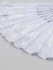 Белый веер ручной, складной, 23 см