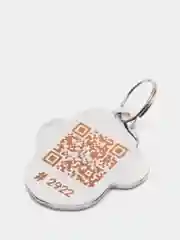 Фиолетовый адресник с QR кодом для домашних питомцев "Лапка", не требующий гравировки