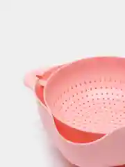 Розовый дуршлаг