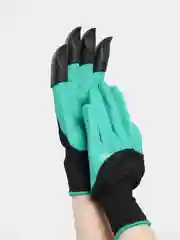 Садовые перчатки с когтями
