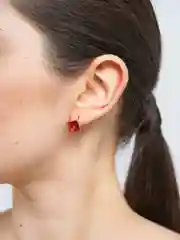 Алый комплект украшений Серьги и кольцо с крупным камнем