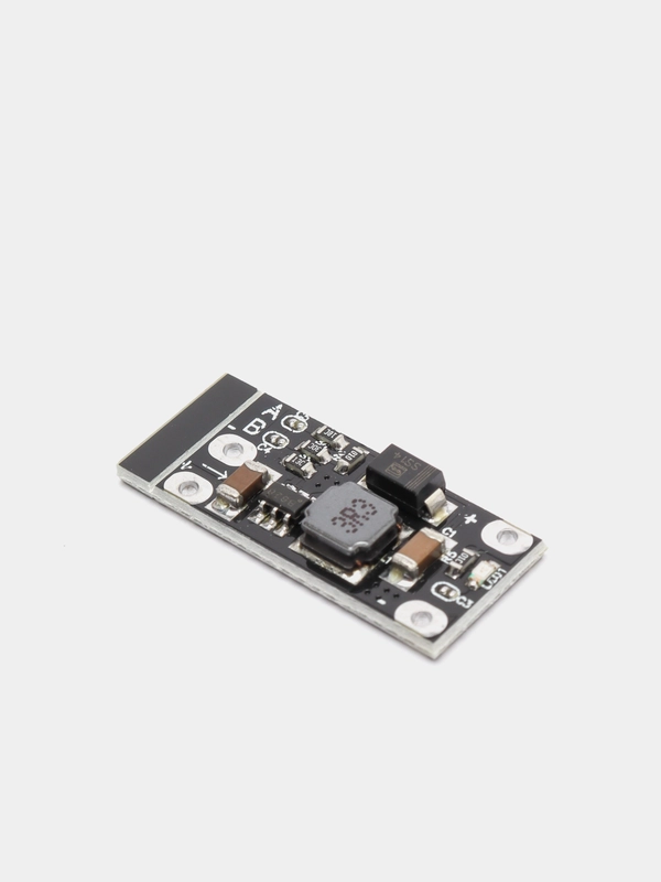 3 штуки Повышающий DC-DC модуль (вход 2.5-5V выход 5V, 8V, 9V, 12V)