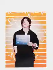 Вишнёвый гибкий магнит на холодильник "BTS" с изображениями участников популярной группы