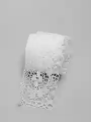 Белый кружево