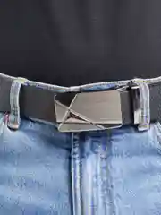 Черный ремень мужской