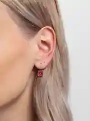 Розовый серьги с цветным камнем