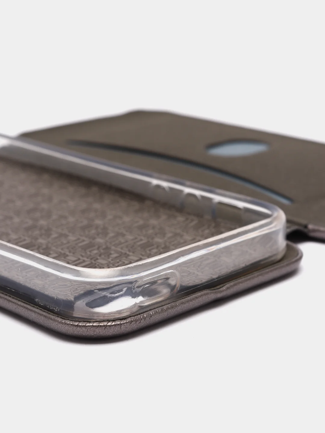 Серебряный чехол-книжка на Apple iPhone 5 / 5s / SE