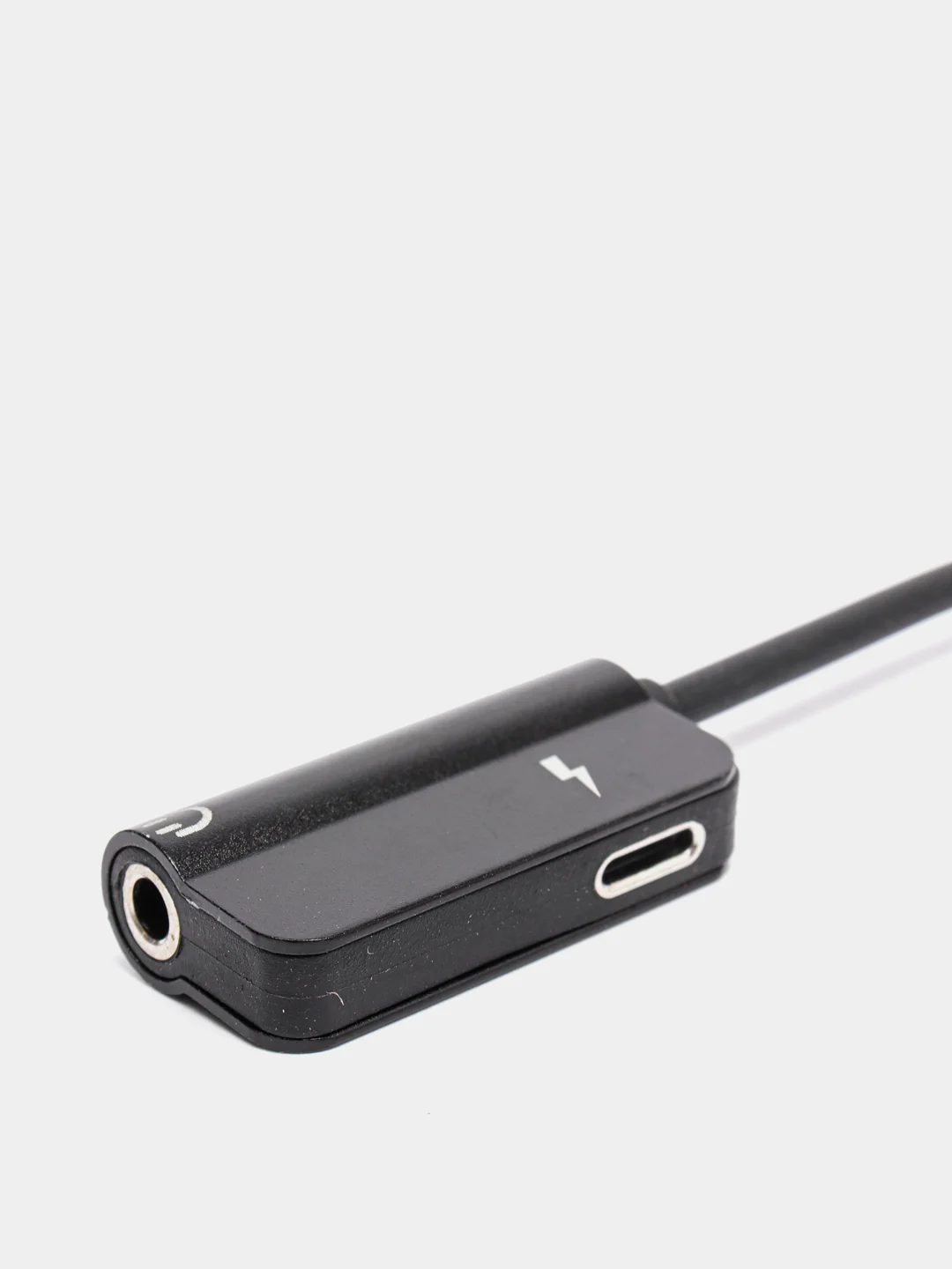 Черный переходник адаптер 2в1 для наушников AUX аукс 3.5 мм и Lightning iPhone на айфон