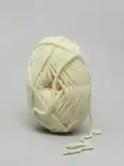 Желтый пряжа плюшевая YarnArt Dolce