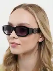 Очки солнцезащитные женские