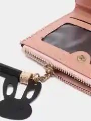 Бежевый кошелек женский из экокожи с брелоком