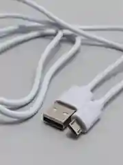 Белый кабель для быстрой зарядки телефона Micro-USB, Type-C, Lightning, 1 метр