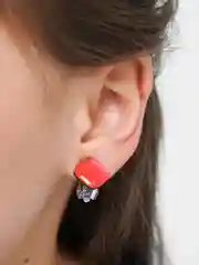 Кораллово-розовый клипсы детские KRASIVO accessories Wood lozenges, деревянные
