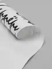 Упаковочная пленка с креативной надписью