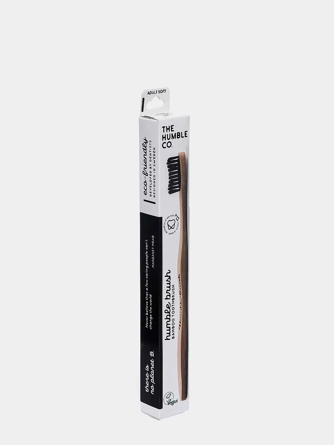 Зубная щетка для взрослых HUMBLE BRUSH из бамбука, черная, мягкая щетина
