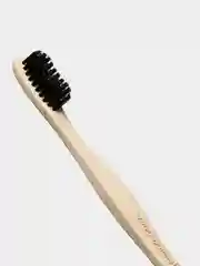 Зубная щетка для взрослых HUMBLE BRUSH из бамбука, черная, мягкая щетина